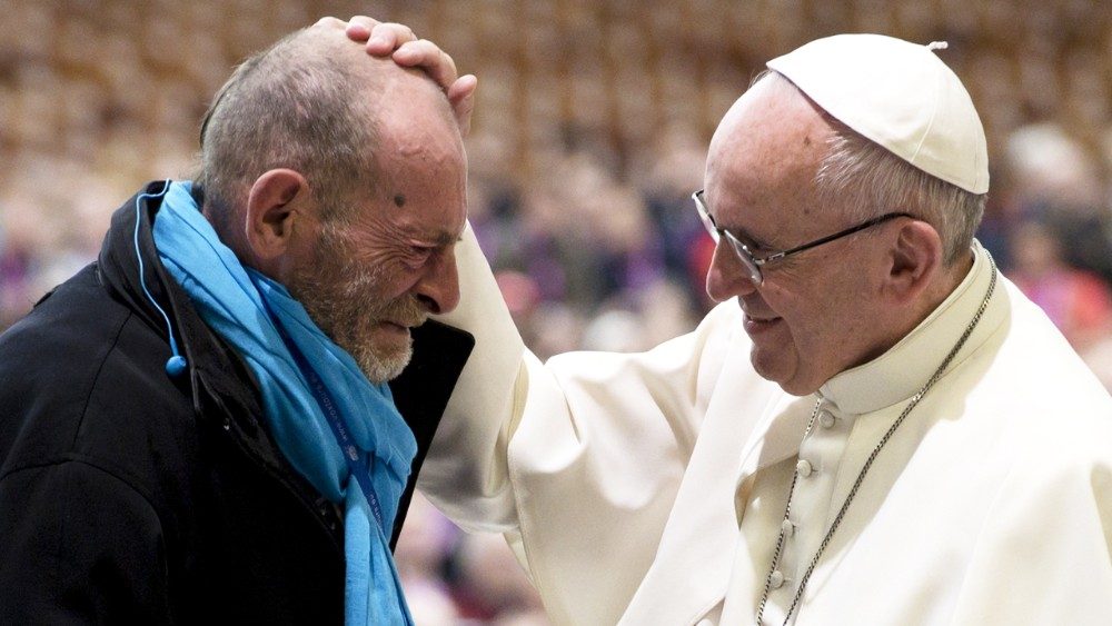 Mensagem do Santo Padre Francisco para o IV Dia Mundial dos Pobres